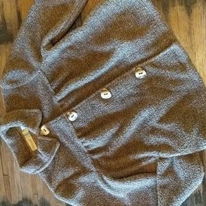 True Grit Plush Pebble Soft Jacket. Button Closure. Size L. Brown.